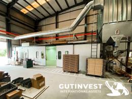 4  -  Pressurized and Climate-Controlled Paint Booth