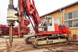 3  -  Vertical Drilling machine