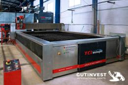 1  -  Waterjet cutting machine