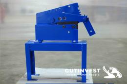 12  -  hand shear