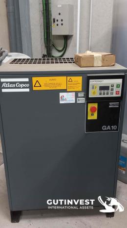 8  -  Screw compressor