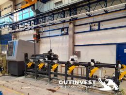 1  -  Aluminum bars Cutting machine 