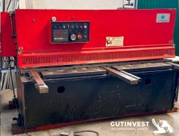 11  -  Shear press
