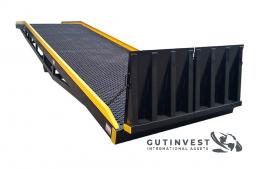 1  -  Mobile Loading Ramp - 12Tn