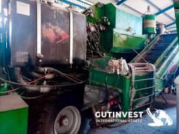 1  -  Tomato harvester 