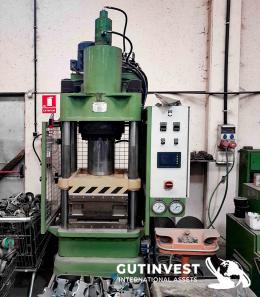 5  -  Hot plate press