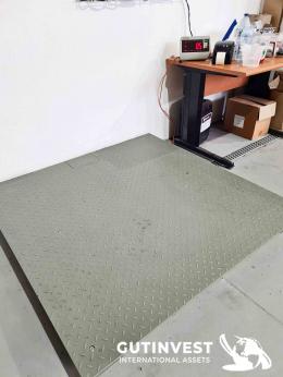 7  -  Weighing machine
