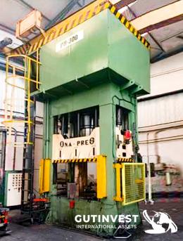 10  -  Double upright press - 300Tn