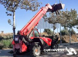 1  -  Telescopic handler