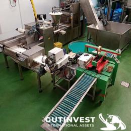 1  -  Automatic Heat Sealing Line for plastic