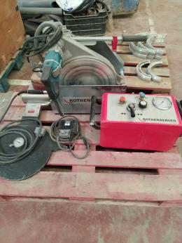 12  -  Heating element plastic pipe butt welding machine