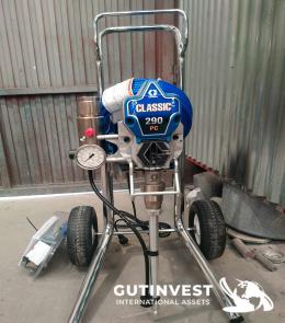 4  -  Electric airless paint sprayer