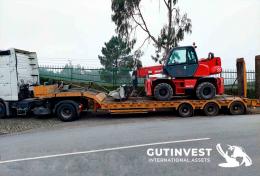 1  -  Telescopic handler 