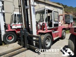 6  -  Forklift - 12 Tn