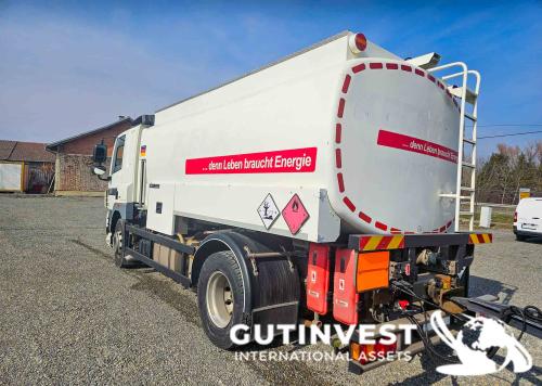 Camión cisterna ADR para el transporte de gasolina