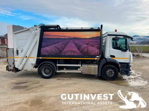 Waste Collection Vehicle - Rear Loader