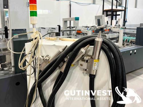 Automatic Box folding and gluing machine