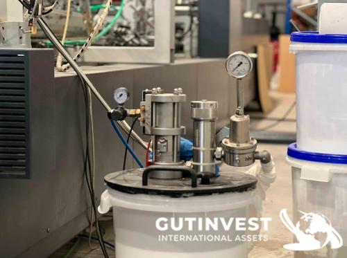 Automatic Box folding and gluing machine