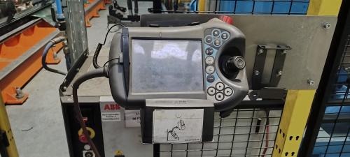 Handling robot with track