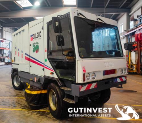 Industrial Sweeper