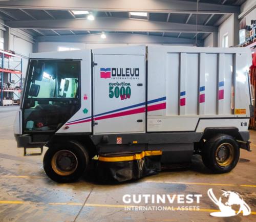 Industrial Sweeper