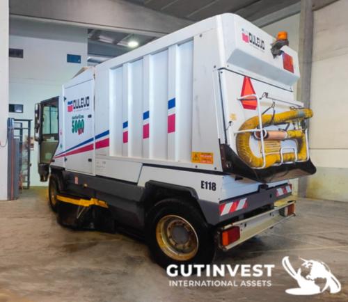 Industrial Sweeper