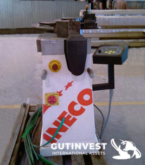 Máquina curvadora de tubo