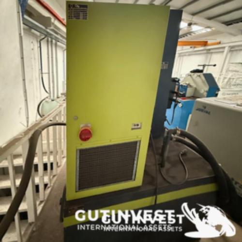 Die-sinking electrical discharge machining (EDM) machine