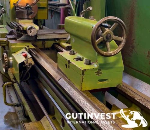 Metal Lathe with Display - 4 meters