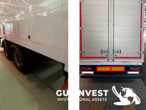 Enclosed box trailer - 2 axles