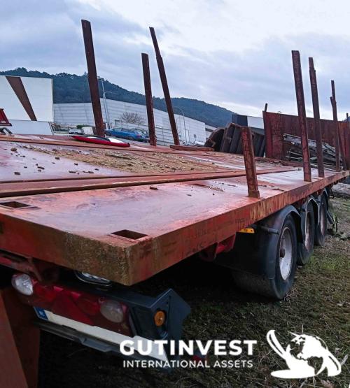 3-axle flatbed semi-trailer