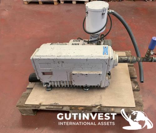Vacuum pump