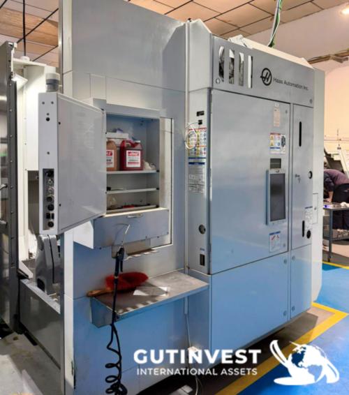 5-Axis CNC Machining Center