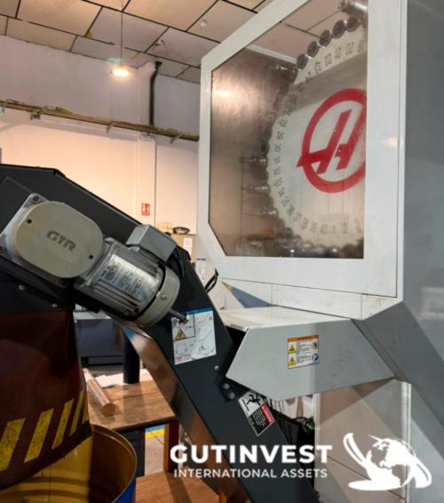 5-Axis CNC Machining Center