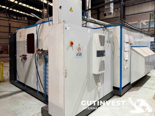 Two-robot arc welding cell unit