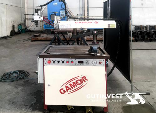 Automatic coordinate drilling machine