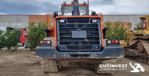  Wheel loader