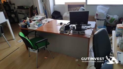 Furniture lot