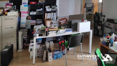 Furniture lot