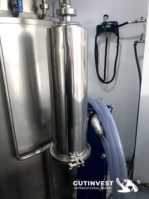 Filling and capping machine Monoblock  -1.100 bot/h