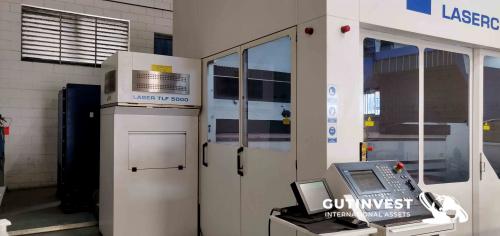 3D laser cutting machine