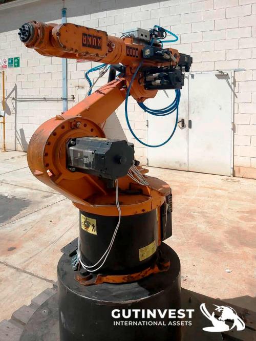 Industrial robot - 6 axis