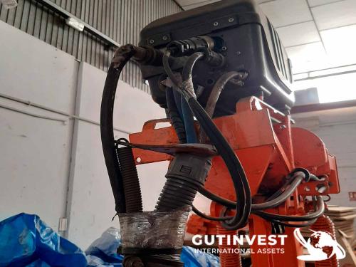 Welding robot with track and turning table - 7m