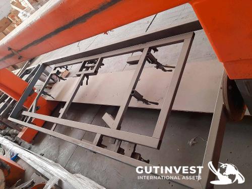 Welding robot with track and turning table - 7m
