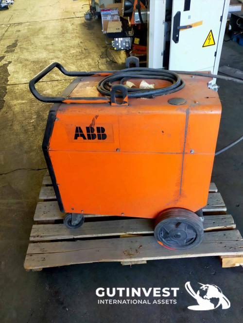 Welding robot with track and turning table - 7m