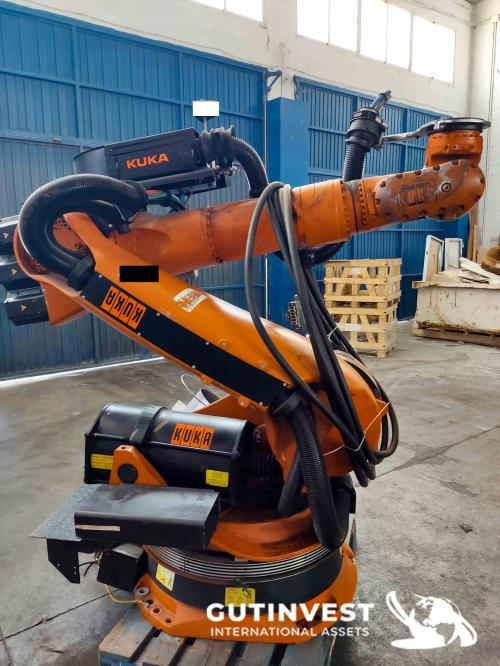 Industrial robot - 6 axis