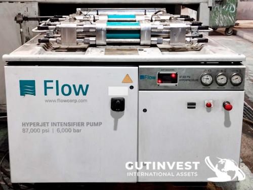 Waterjet cutting machine