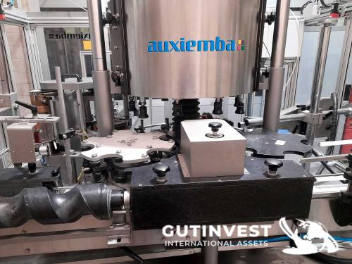 Rotary labeling machine 10.000 bottles/hour