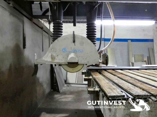 Bridge cutting machine