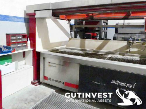 Waterjet cutting machine - 4 heads